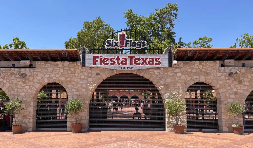 things to do near SeaWorld San Antonio